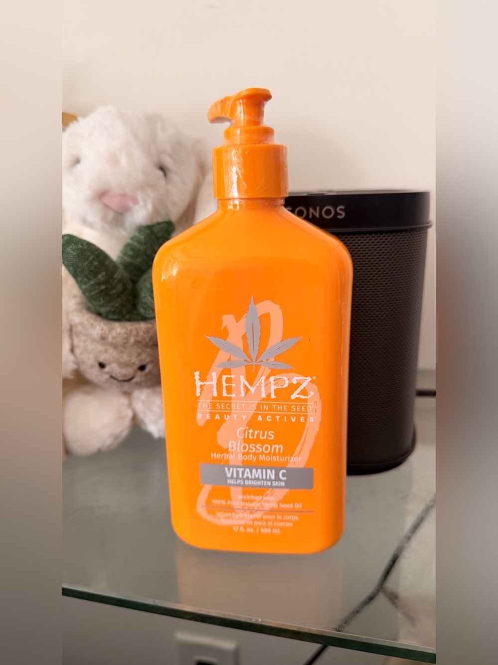 New Hempz Citrus Blossom Vitamin C Herbal Body Moisturizer 500ml 17 fl oz.